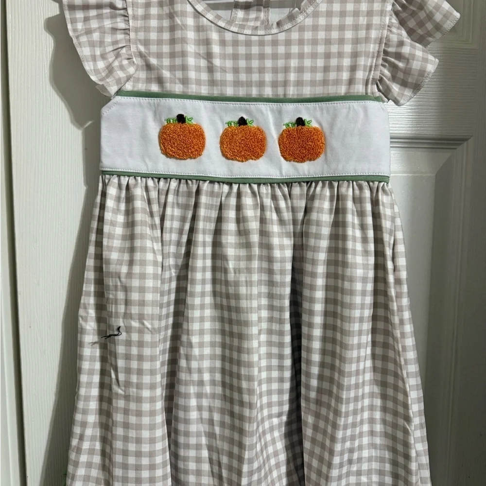 New Boutique Pumpkins Shorts Set